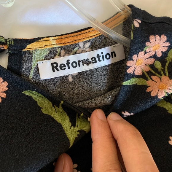 Reformation Creed Dress - Picture 7 of 8